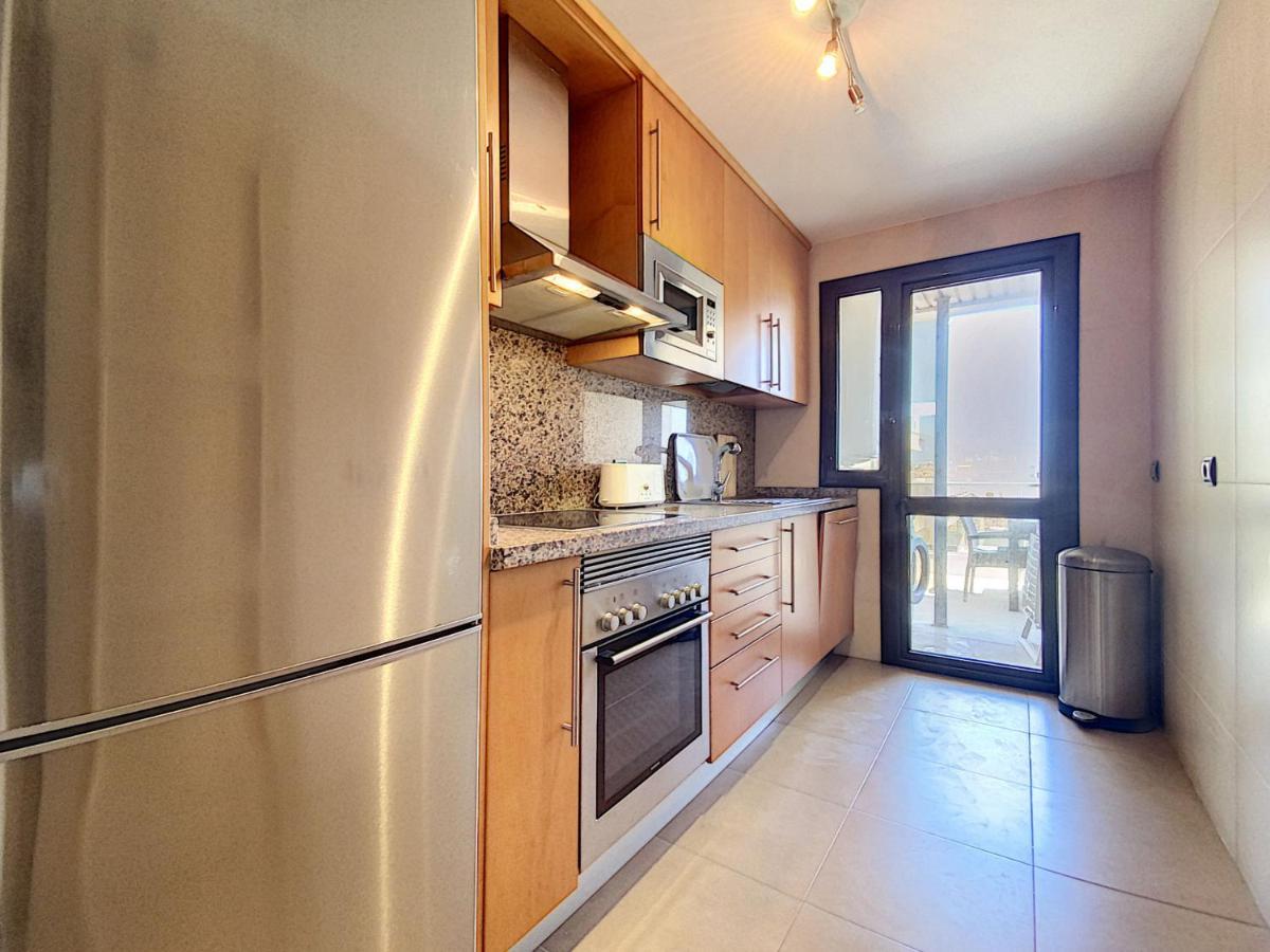 Lovely Apartment With Pool & Sea Views - Marina Del Castillo 2129 Manilva Exterior foto